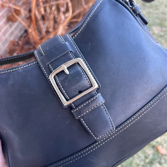 Coach Hampton Black Leather Shoulder Bag ๐ค Y2K - Picture 9 of 16